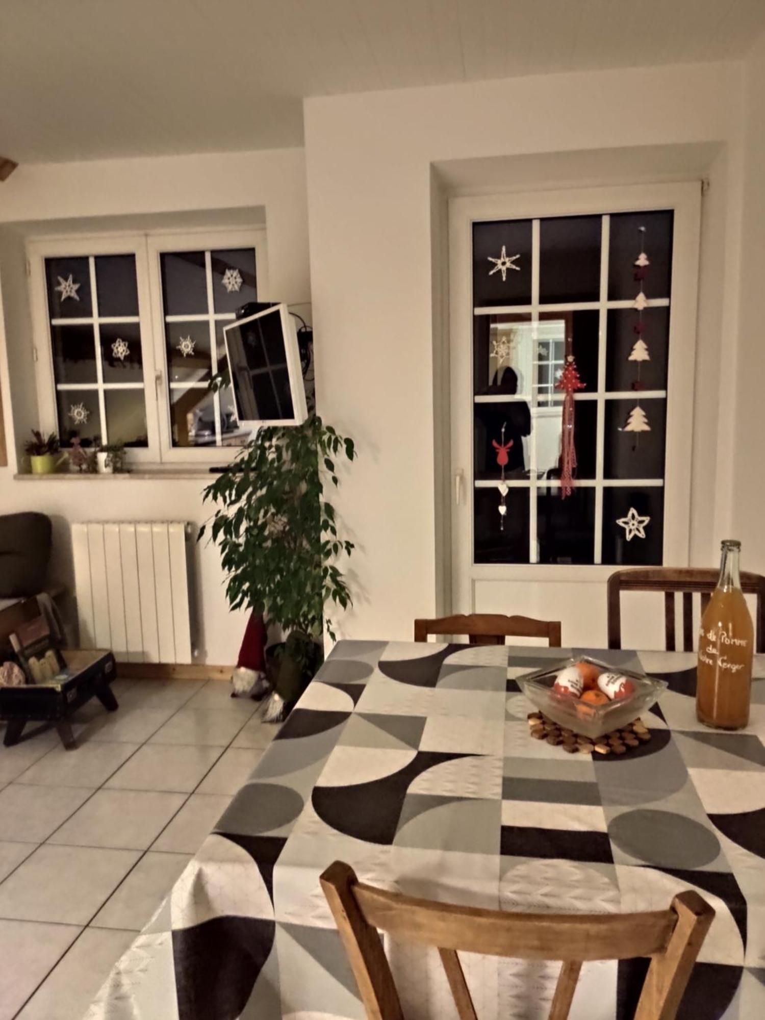 Appartement Douillet Avec Vue Sur Les Montagnes Fouchy Екстериор снимка